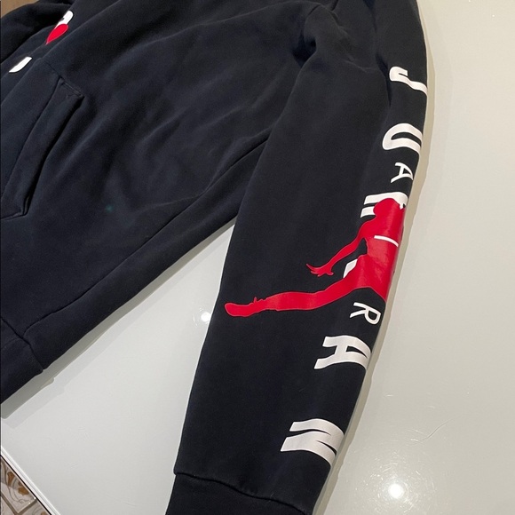 Men's Black Jordan Jumpman Pullover Hoodie - Picture 6 of 13